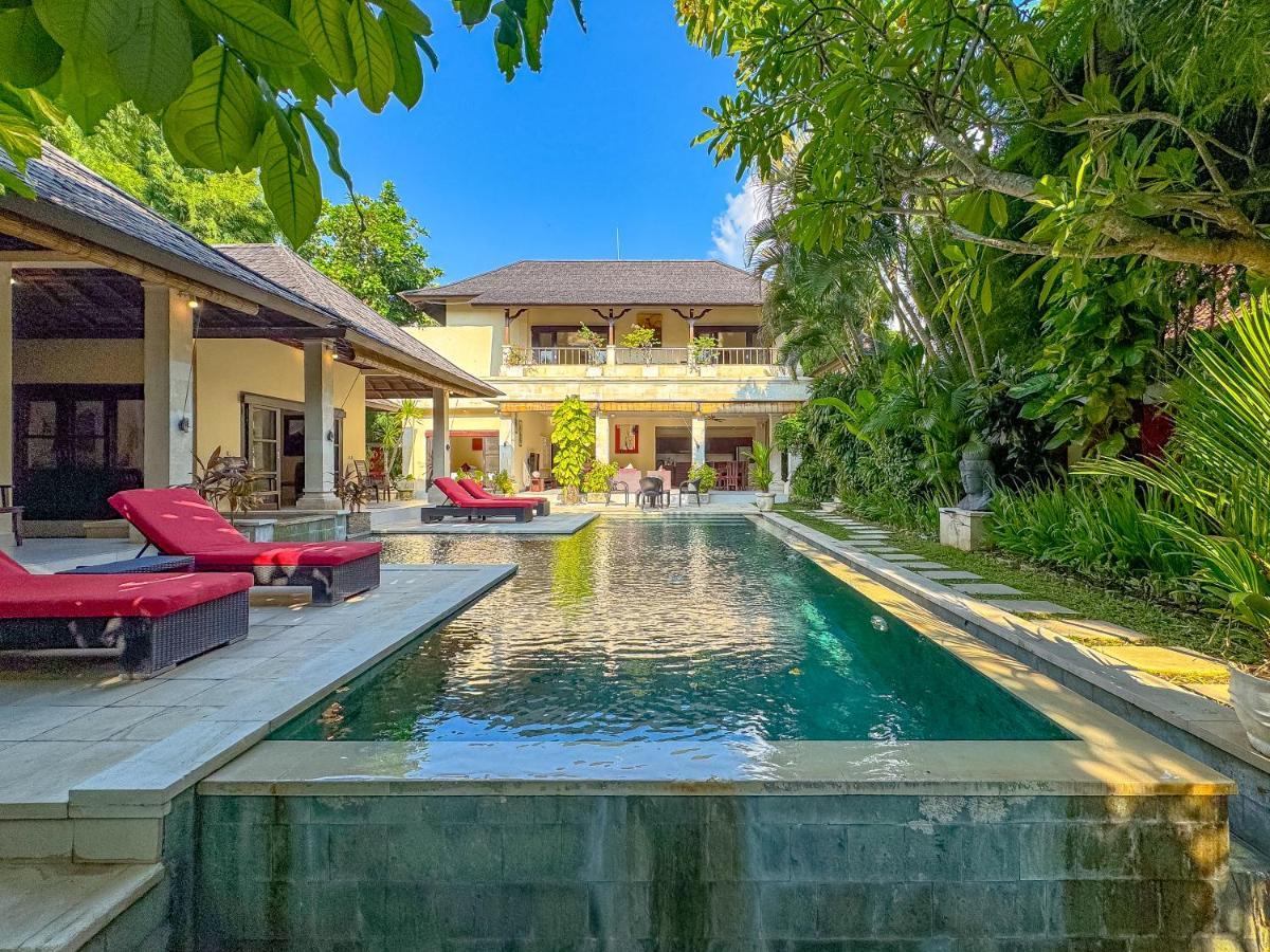Villa Bugis Abimanyu Seminyak Exteriér fotografie