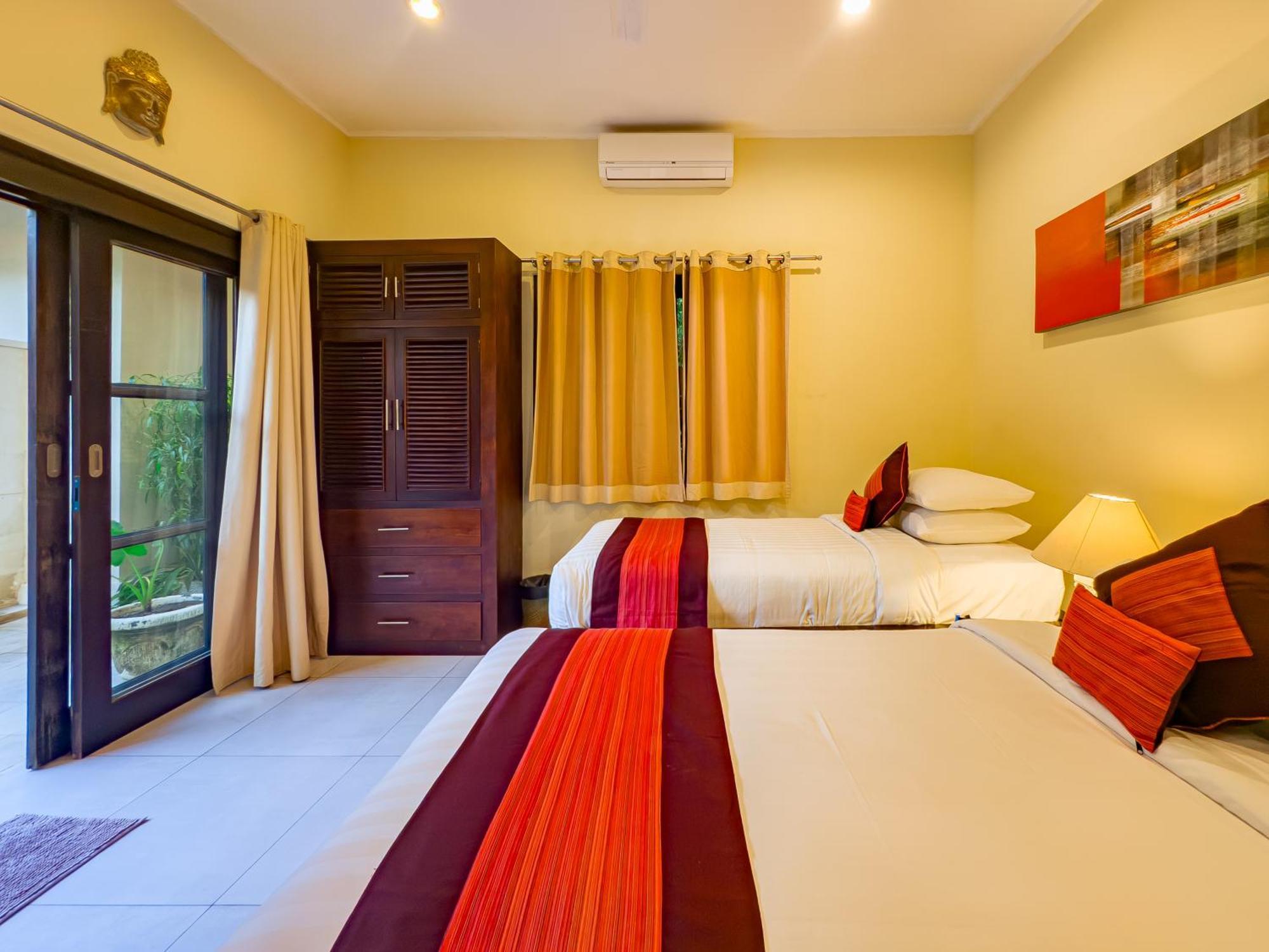 Villa Bugis Abimanyu Seminyak Pokoj fotografie