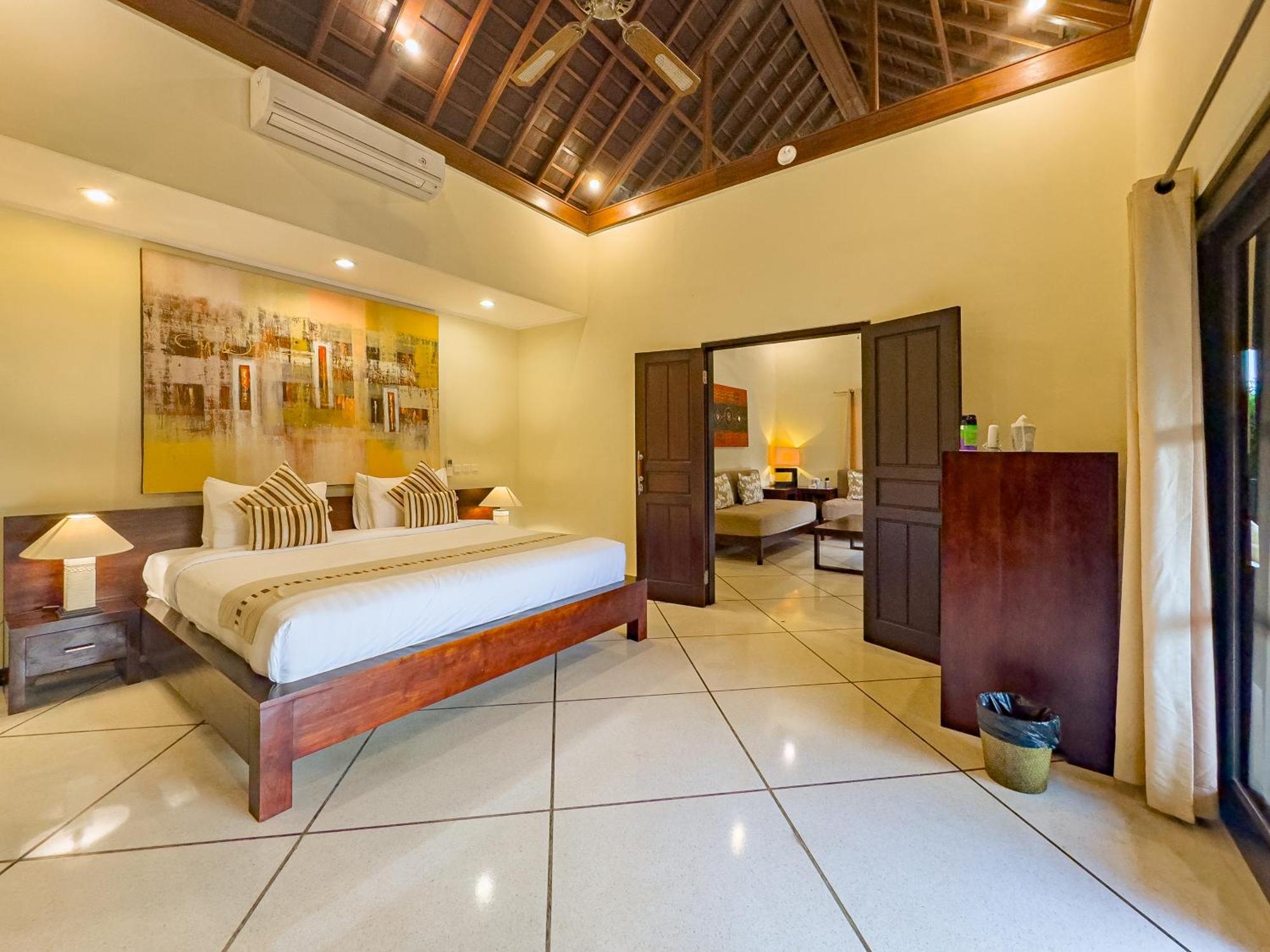Villa Bugis Abimanyu Seminyak Pokoj fotografie