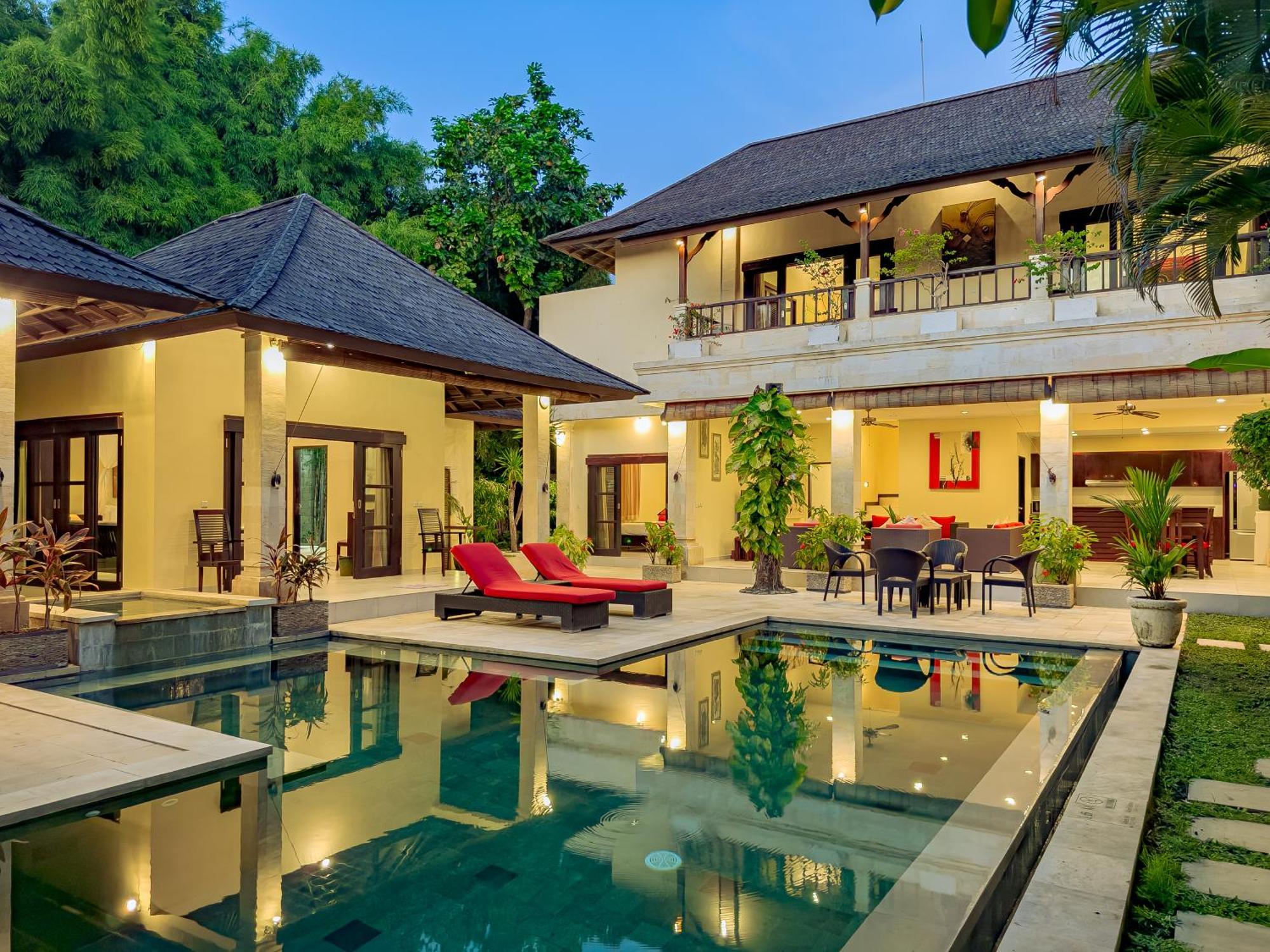 Villa Bugis Abimanyu Seminyak Pokoj fotografie