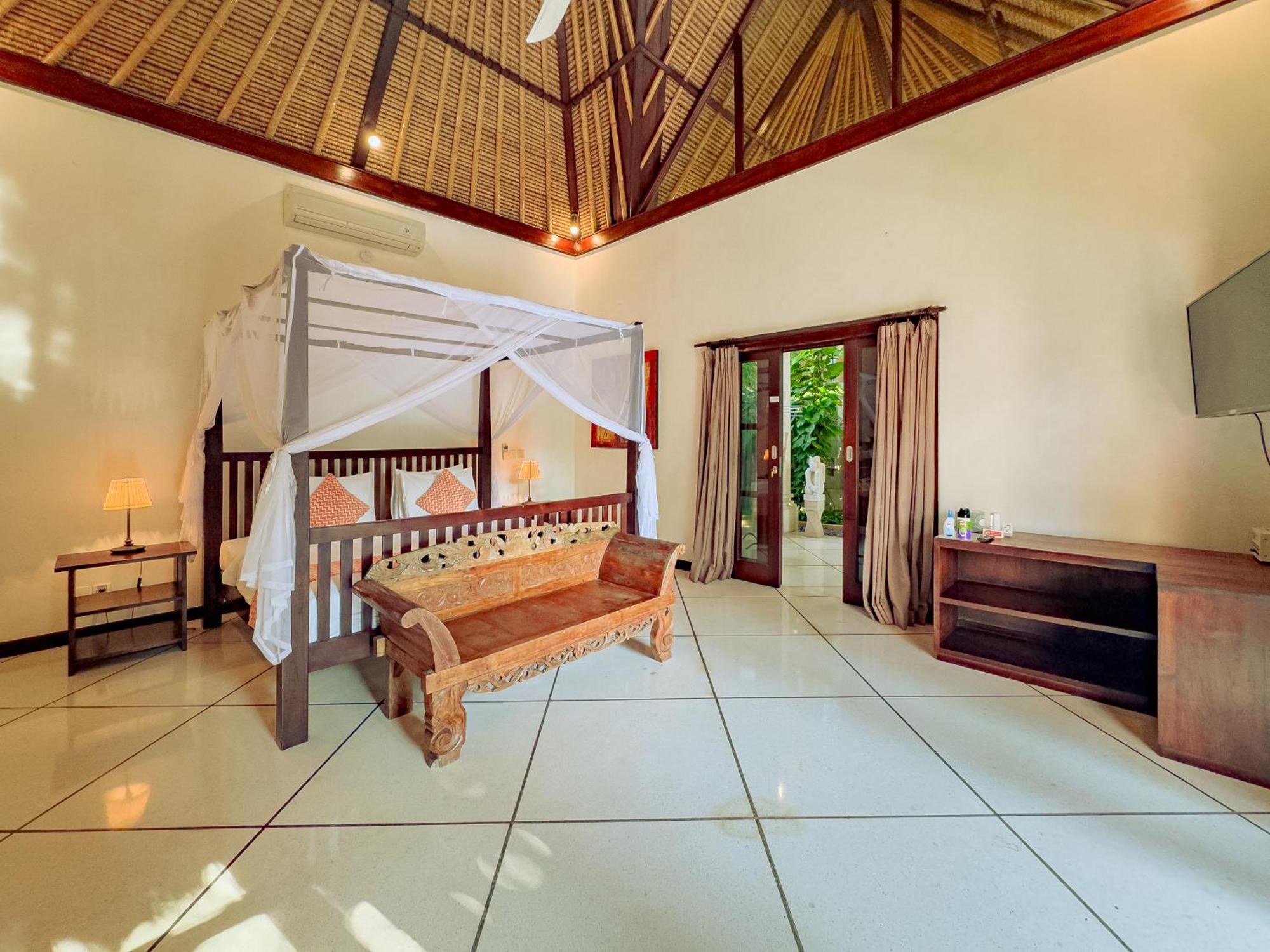 Villa Bugis Abimanyu Seminyak Pokoj fotografie