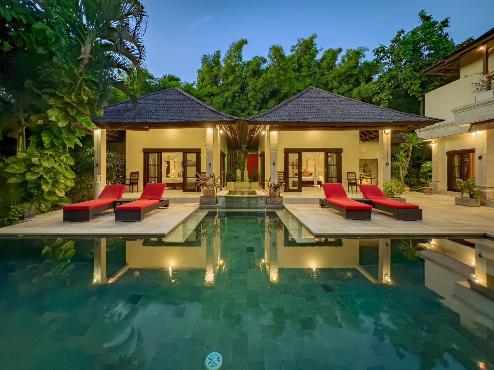 Villa Bugis Abimanyu Seminyak Pokoj fotografie