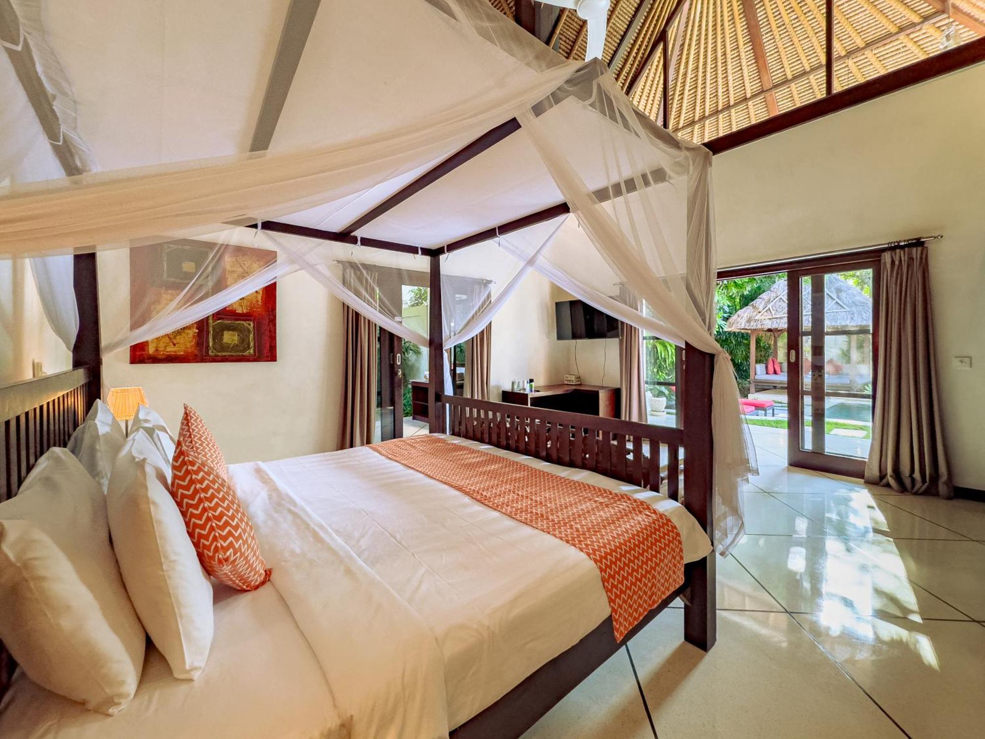 Villa Bugis Abimanyu Seminyak Pokoj fotografie