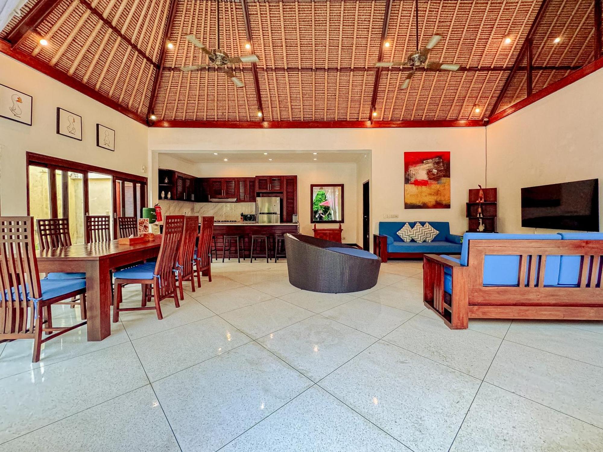 Villa Bugis Abimanyu Seminyak Pokoj fotografie